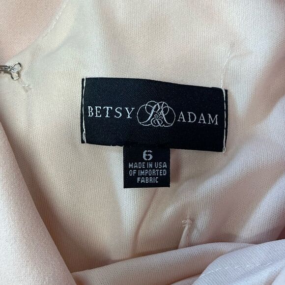 NWT Betsy & Adam | Pink Blush Cape Sleeve Crepe V back Sheath Dress 6 - Picture 7 of 7